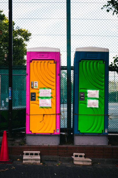 Best Portable toilet rental cost  in Golden Hills, CA